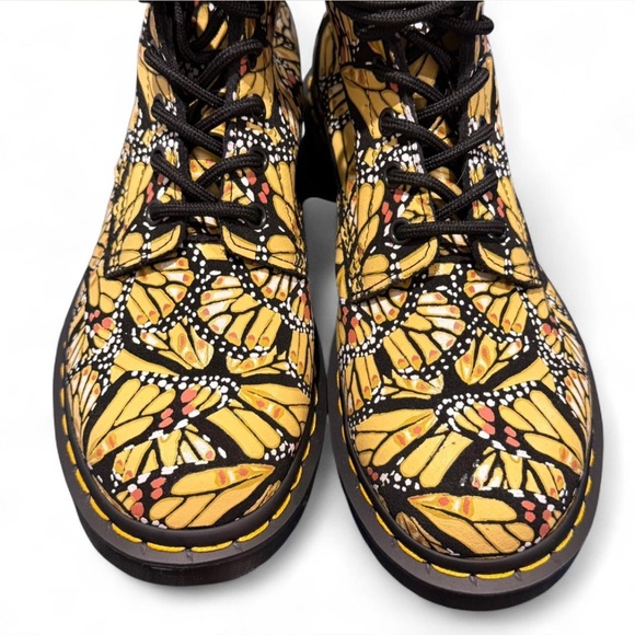 Dr. Martens 1460 Butterfly Print Suede Lace-Up Boots Combat NEW, Retro Fairycore - Picture 8 of 8